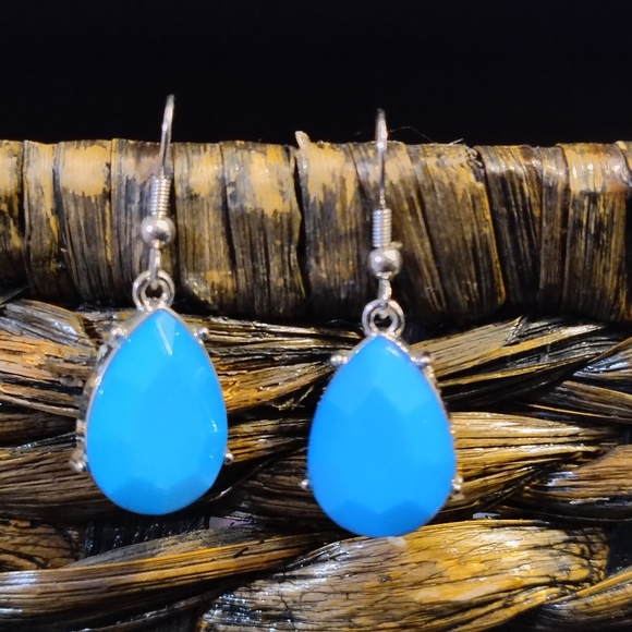 Handmade Blue teardrop Earrings with Nickel Free Hook - Picture 2 of 3